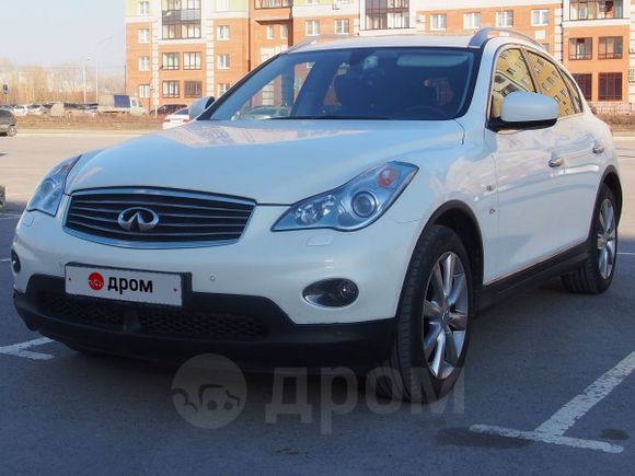 SUV   Infiniti QX50 2015 , 1560000 , 