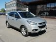 SUV   Hyundai ix35 2012 , 700000 , -