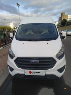 Минивэн или однообъемник Ford Tourneo Custom 2019 года, 3499999 рублей, Москва