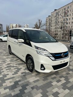 Минивэн или однообъемник Nissan Serena 2018 года, 2950000 рублей, Новороссийск
