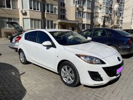  Mazda Mazda3 2010 , 730000 , 