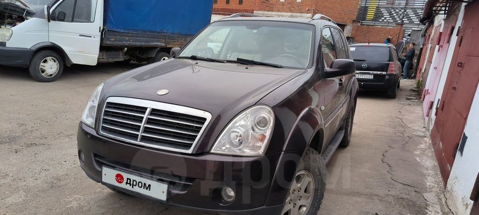 SUV   SsangYong Rexton 2011 , 1100000 , 