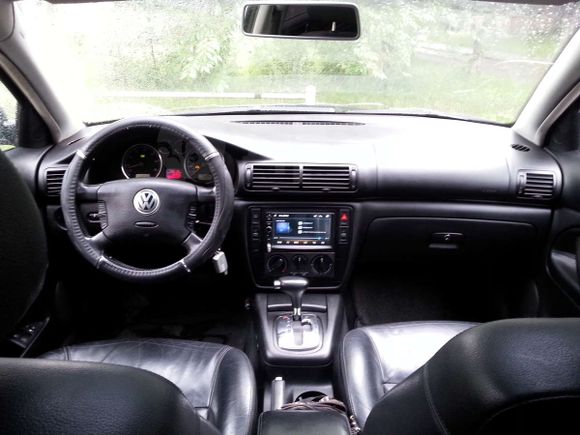  Volkswagen Passat 2002 , 365000 , 