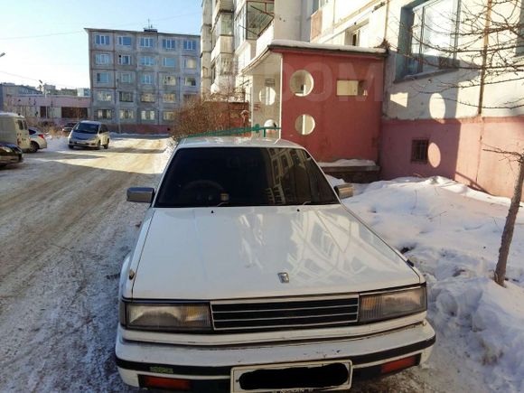  Nissan Bluebird Maxima 1987 , 100000 , 