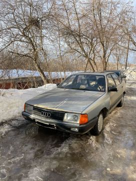  Audi 100 1983 , 70000 , 