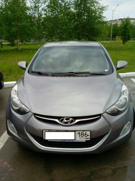  Hyundai Elantra 2011 , 650000 , 