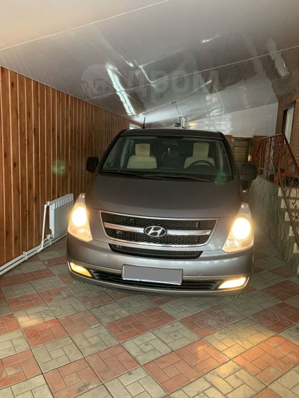    Hyundai H1 2011 , 950000 , 