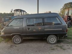 Минивэн или однообъемник Toyota Town Ace 1986 года, 200000 рублей, Искитим