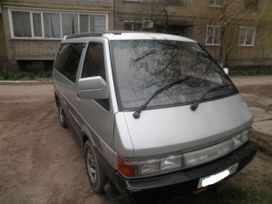    Nissan Largo 1989 , 125000 , --