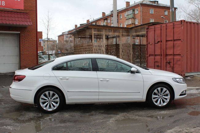  Volkswagen Passat CC 2012 , 995000 , 