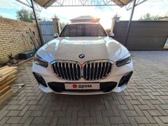 SUV или внедорожник BMW X5 2021 года, 9990000 рублей, Омск