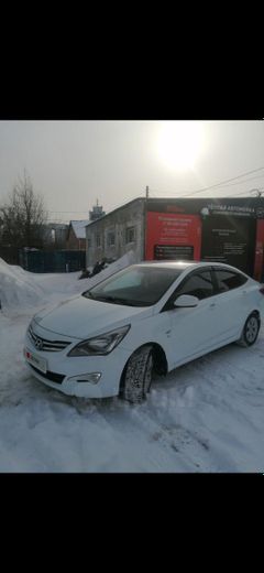 Седан Hyundai Solaris 2014 года, 980000 рублей, Калачинск