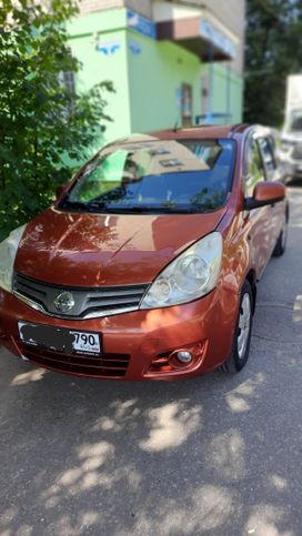  Nissan Note 2006 , 400000 , 