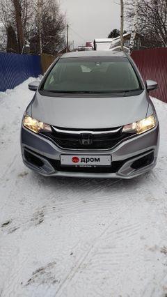 Хэтчбек Honda Fit 2018 года, 1310000 рублей, Екатеринбург