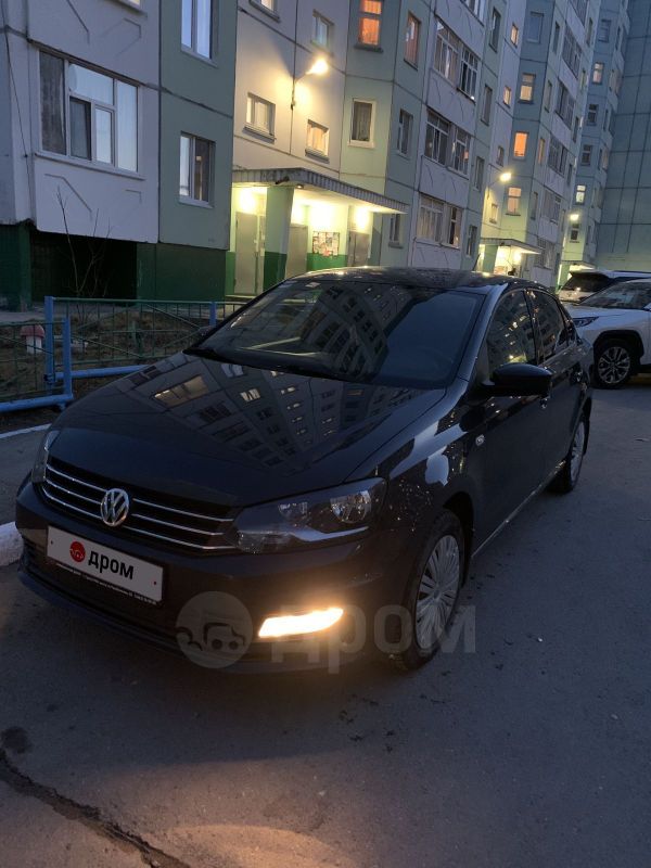  Volkswagen Polo 2017 , 700000 , 