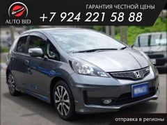 Хэтчбек Honda Fit 2013 года, 860000 рублей, Хабаровск
