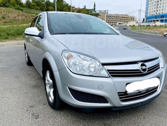  Opel Astra 2012 , 619000 , 