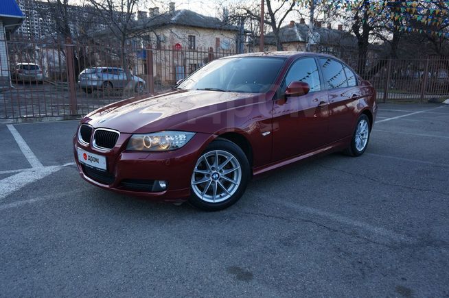  BMW 3-Series 2011 , 725000 , 