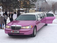 Седан Lincoln Town Car 1999 года, 350000 рублей, Братск