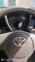  Toyota ist 2008 , 560000 , 