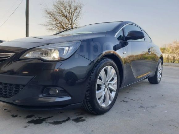  Opel Astra GTC 2013 , 620000 , 