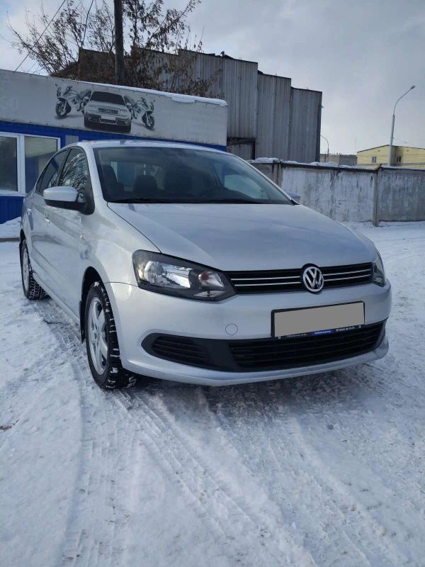  Volkswagen Polo 2011 , 365000 , 