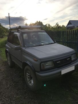  3  Suzuki Escudo 1996 , 275000 , --