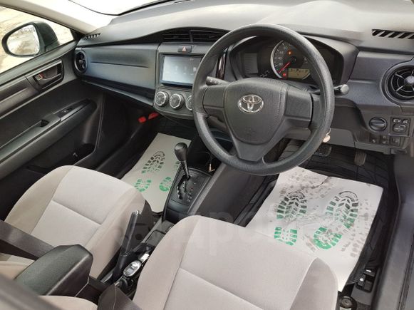  Toyota Corolla Axio 2015 , 585000 , 
