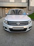 SUV   Volkswagen Tiguan 2011 , 800000 , 