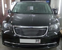    Chrysler Town and Country 2011 , 1250000 , -