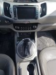 SUV   Kia Sportage 2012 , 700000 ,  