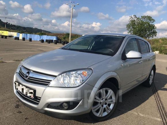  Opel Astra Family 2011 , 380000 , 