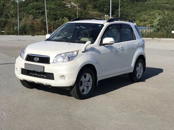 SUV   Daihatsu Be-Go 2011 , 800000 , 