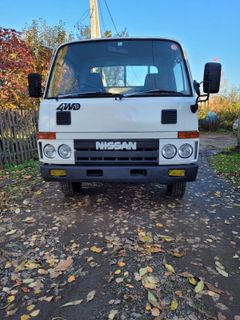 Бортовой грузовик Nissan Atlas 1991 года, 950000 рублей, Хабаровск