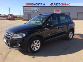 SUV   Volkswagen Tiguan 2012 , 800000 , 