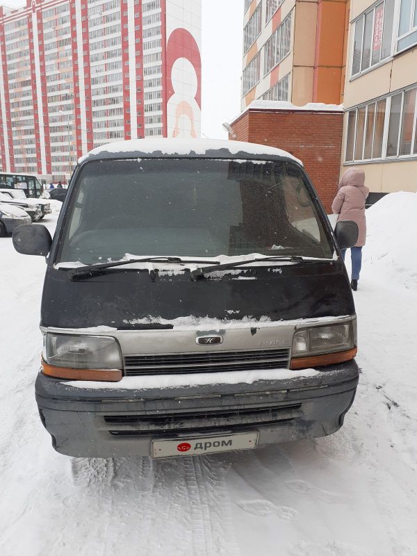    Toyota Hiace 1990 , 180000 , 