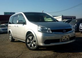    Nissan Lafesta 2010 , 589900 , 