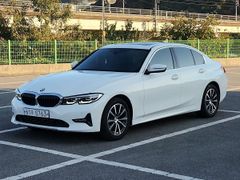 Седан BMW 3-Series 2019 года, 3340000 рублей, Новосибирск