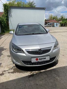  Opel Astra 2010 , 900000 , 