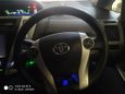    Toyota Prius Alpha 2013 , 950000 , 