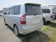    Toyota Noah 2012 , 1300000 , 