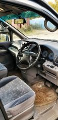    Nissan Serena 2000 , 215000 , -