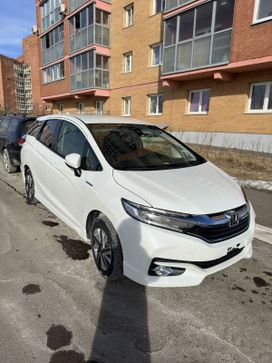 Универсал Honda Shuttle 2016 года, 1400000 рублей, Иркутск