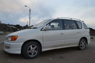    Toyota Ipsum 2000 , 240000 , 