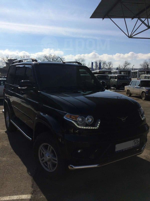 SUV     2015 , 840000 , 