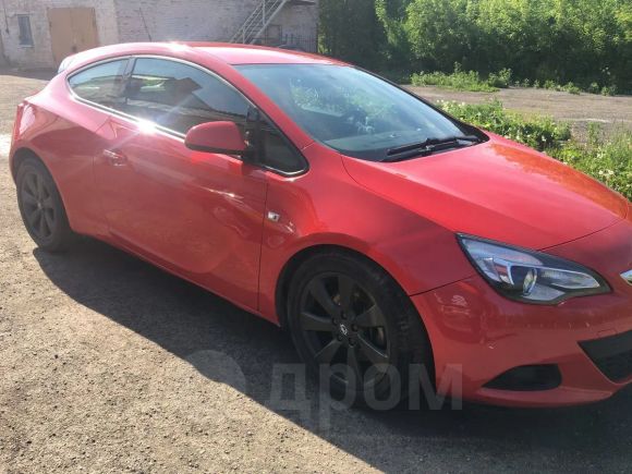  3  Opel Astra GTC 2012 , 500000 , 