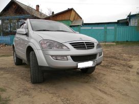 SUV   SsangYong Kyron 2010 , 700000 , -