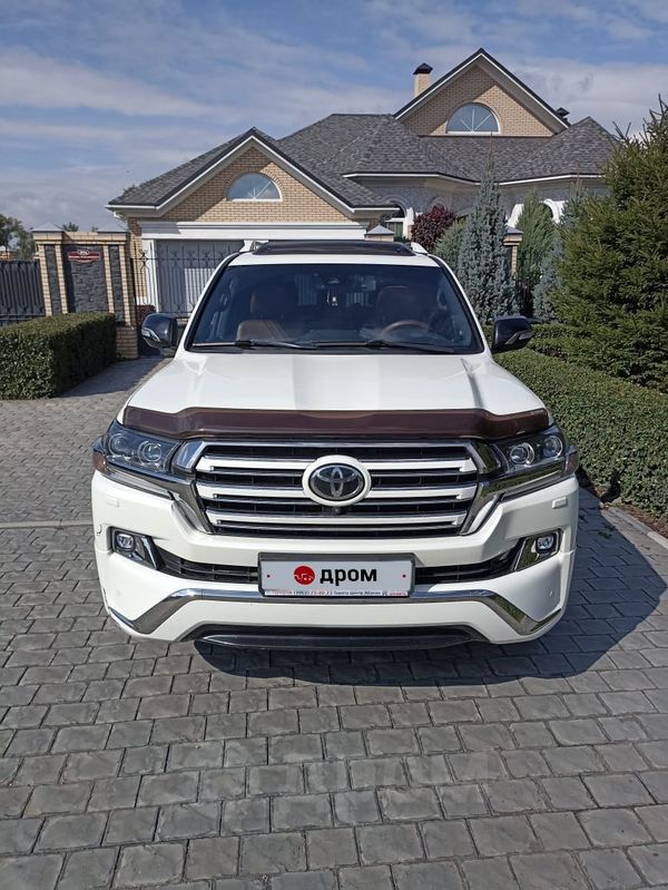 SUV   Toyota Land Cruiser 2017 , 4900000 , 