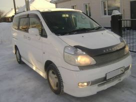    Nissan Serena 2000 , 300000 , 