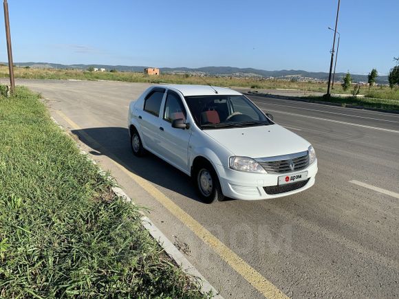  Renault Logan 2015 , 400000 , 